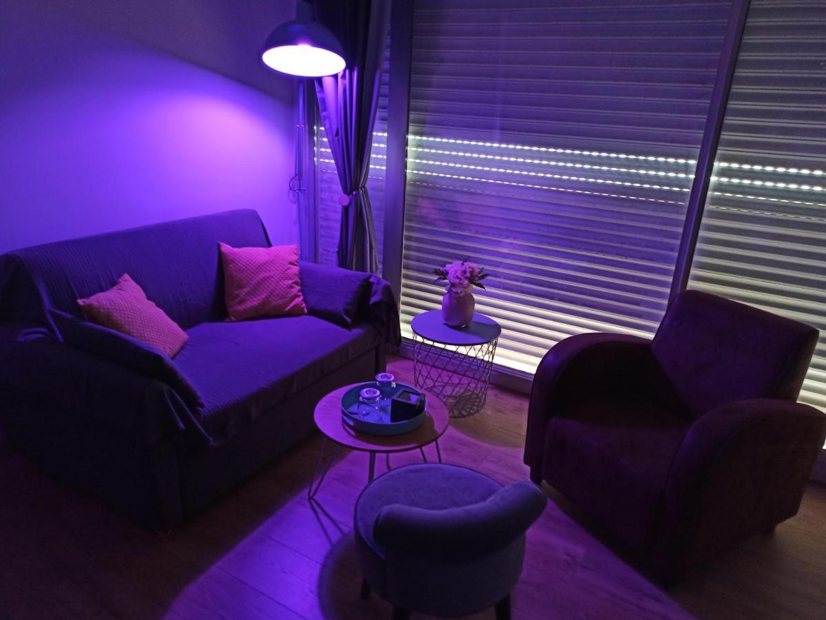 Les Obiones, Vue Laterale Mer, Fort Mahon Plage, Magnifique Studio Cabine 4P, Avec Balcon , Parking Prive Gratuit, Wifi, Classe 2 Etoiles, Exposition Plein Sud En Baie De Somme Exterior photo